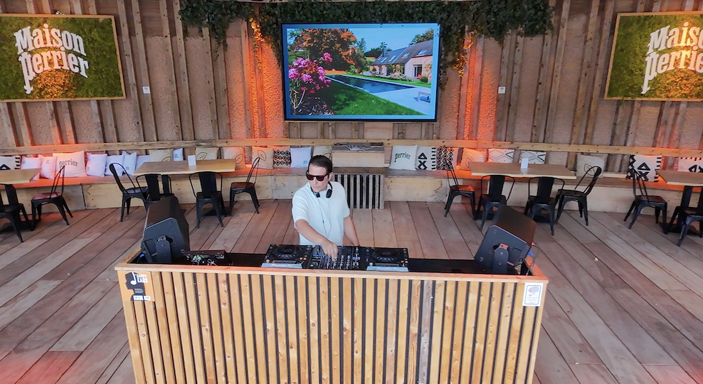 DJ Jonathan Loys
